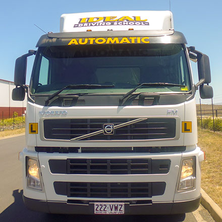 Heavy Rigid Automatic (Restricted) Licence truck driver training